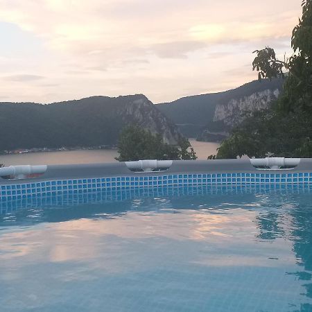 Casa De Vacanta Maga Dubova Exteriör bild