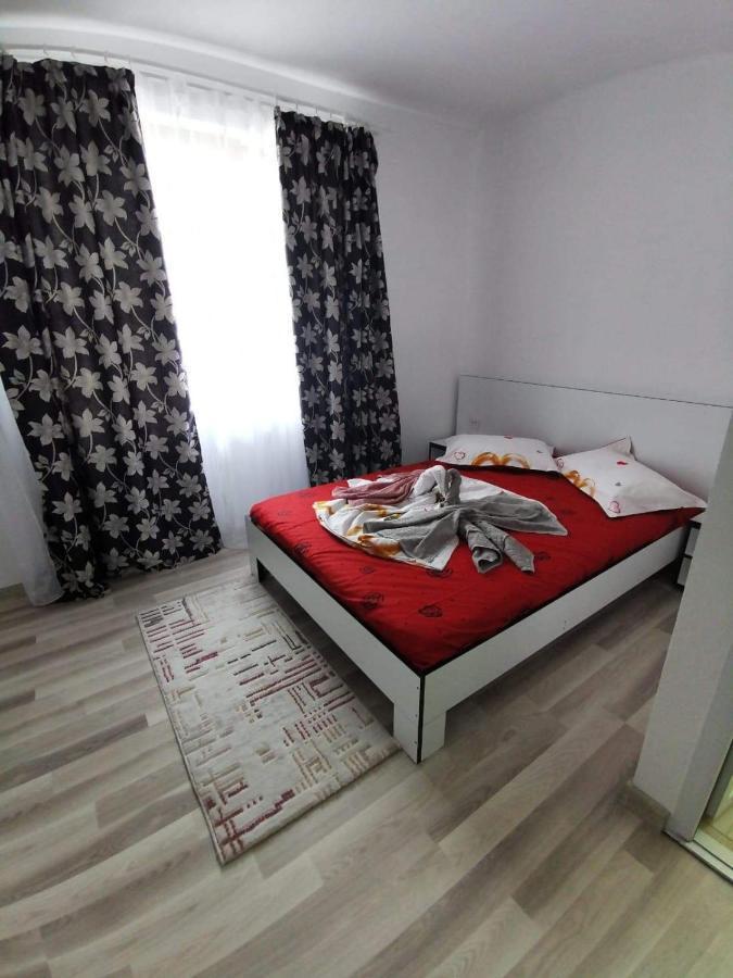 Casa De Vacanta Maga Dubova Exteriör bild
